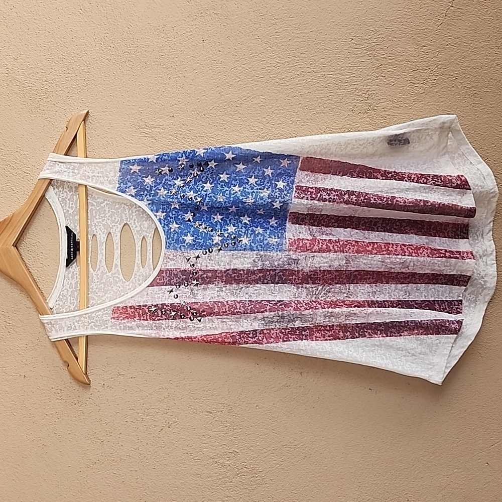 ROCK & REPUBLIC USA Flag Studded Tank Top Medium Distressed Patriotic July 4th - Picture 12 of 13